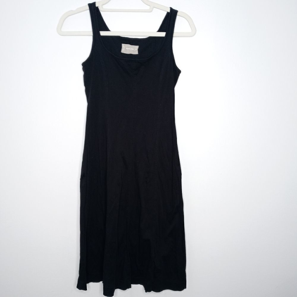 Everlane black dress 